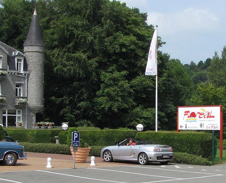 Lunch time in de Floreal in La Roche (21).JPG